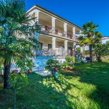Apartamento With Parking Space - 6984 *