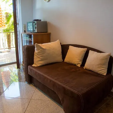 With Parking Space - 6984 Appartement *