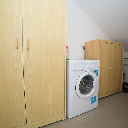 Apartman With Parking Space - 6984 Porec