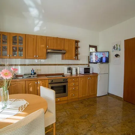 Apartment With A Parking Space - 6984