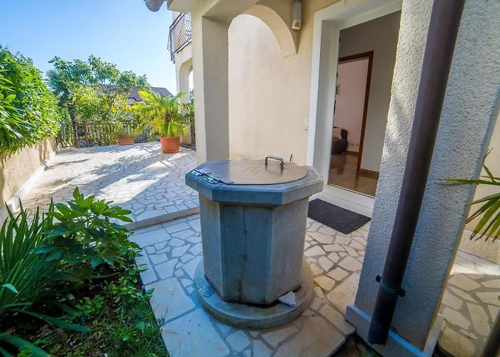 With Parking Space - 6984 Porec