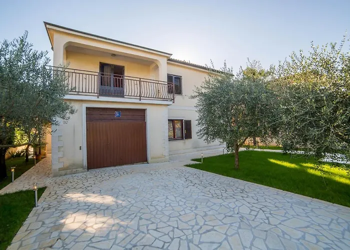 アパート With Parking Space - 6984 *