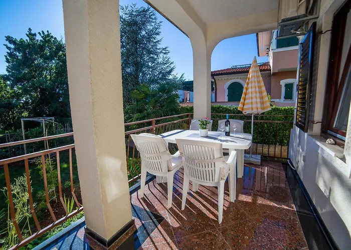 With Parking Space - 6984 * Poreč